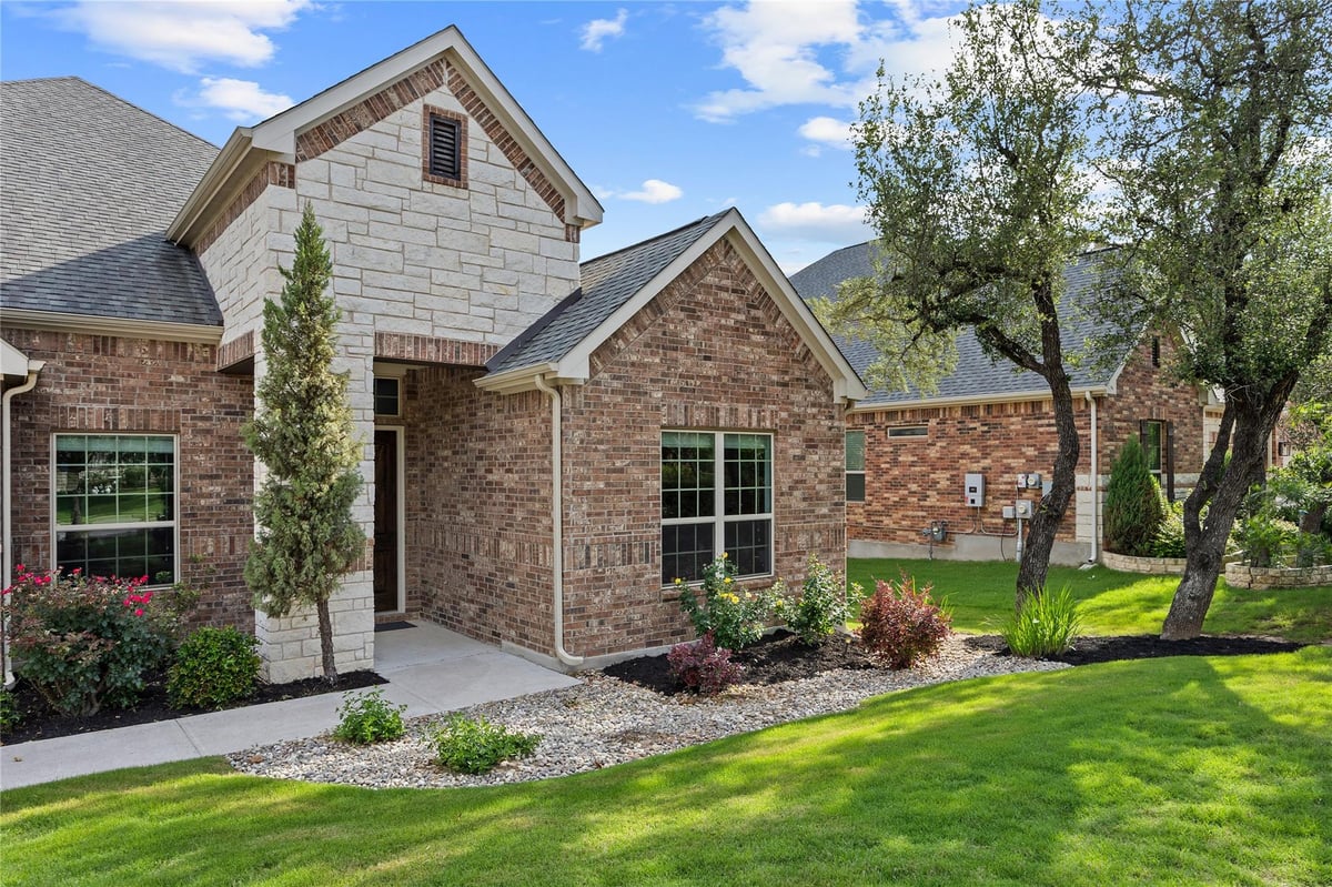 Living area at 15513 La Catania Way - 4 bed 3 bath home