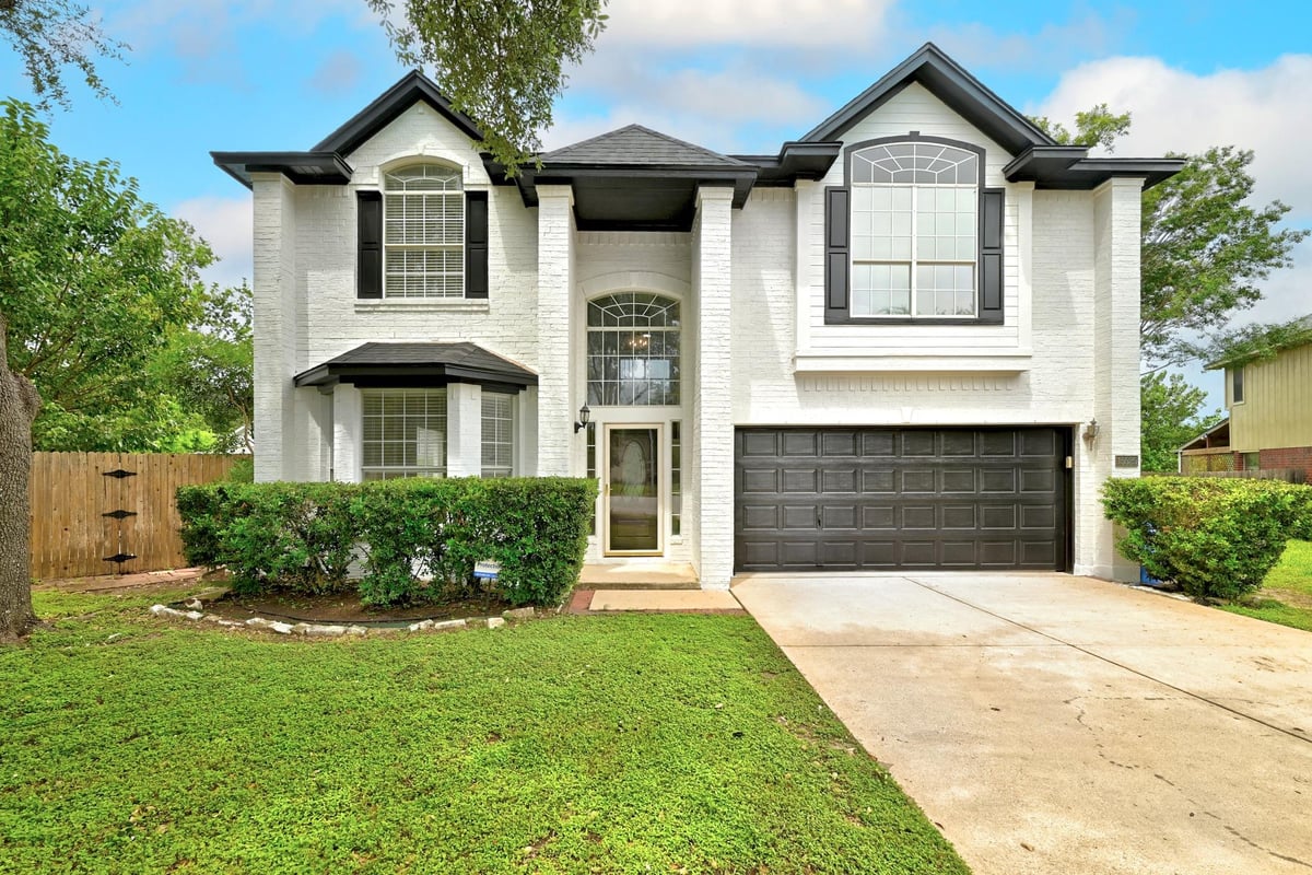 View 15525 Ozone Pl in Willow Run Sec 06 15525 Ozone Pl - front exterior - Luxury home in Willow Run Sec 06, Austin, TX