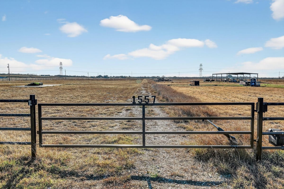 Primary bedroom at 1557 Scull Rd Unit #Tract X - Skyline Ranch, San Marcos, TX