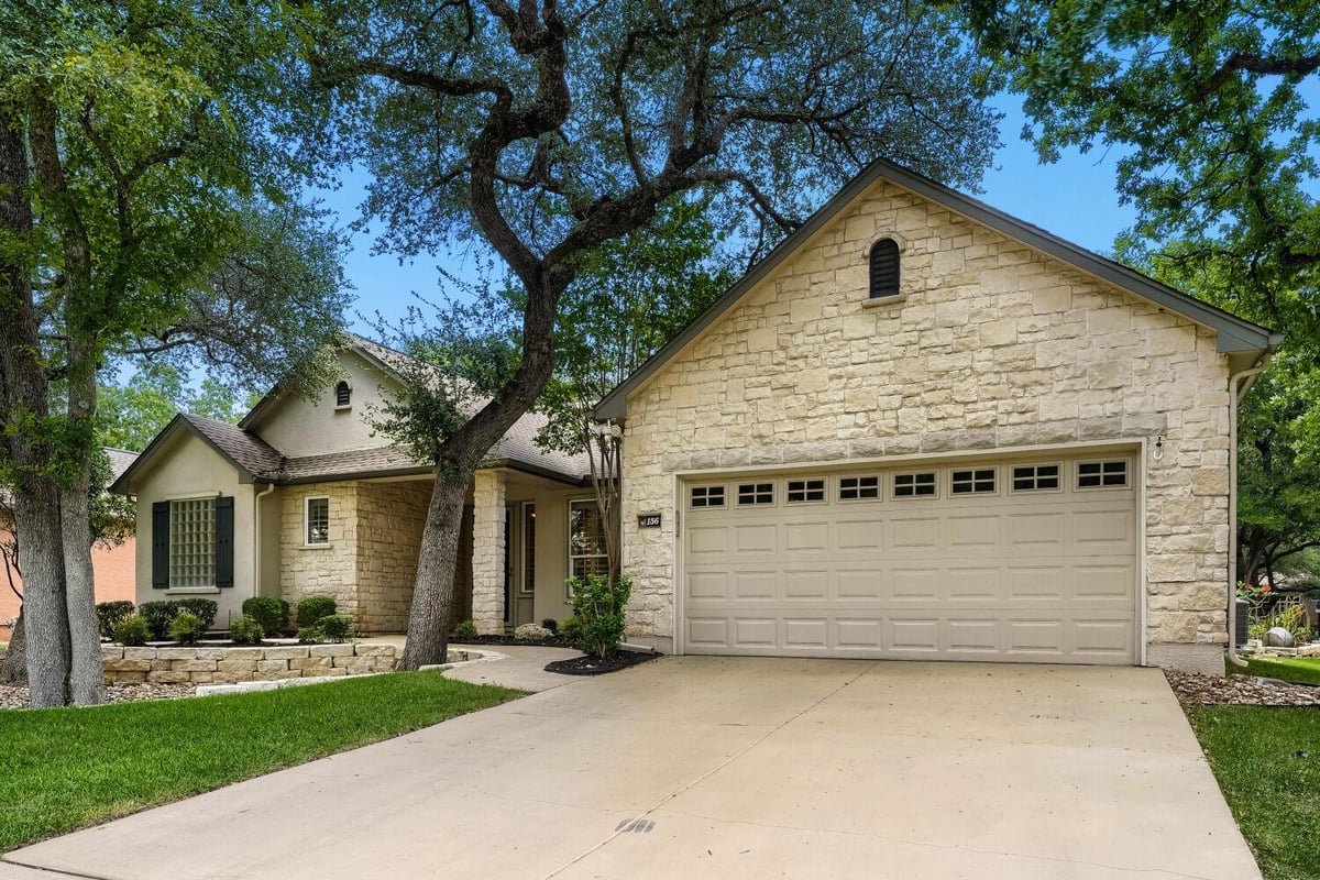View 156 Great Frontier Drive in Sun City 156 Great Frontier Drive - property photo 1 - Luxury home in Sun City, Georgetown, TX