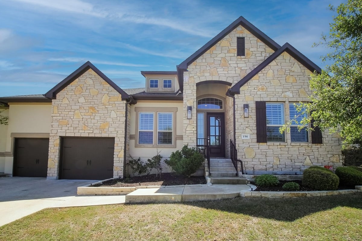 Kitchen at 156 Noahs Ct - 4 bed 3 bath home