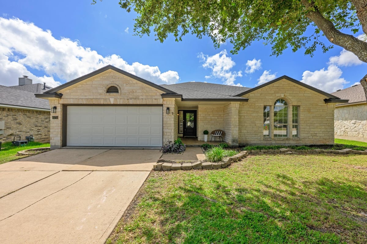 View 15733 Cadoz DR in Willow Run Sec 07 15733 Cadoz DR - front exterior - Luxury home in Willow Run Sec 07, Austin, TX