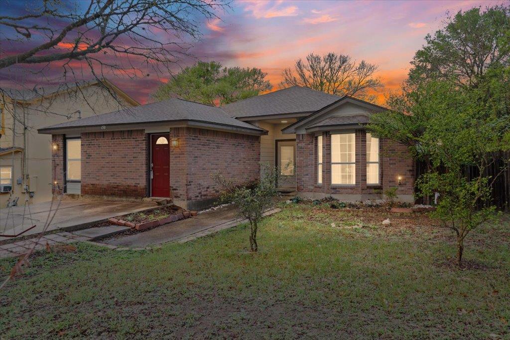 View 158 Oak River DR in Elm Ridge 158 Oak River DR - front exterior - Luxury home in Elm Ridge, Cedar Creek, TX