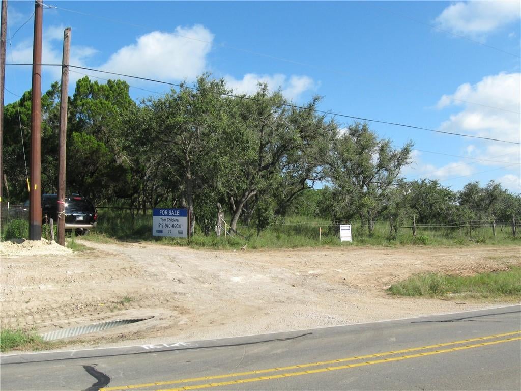 View 15814 Hamilton Pool RD in Conradi sur 15814 Hamilton Pool RD - front exterior - Luxury home in Conradi sur, Austin, TX