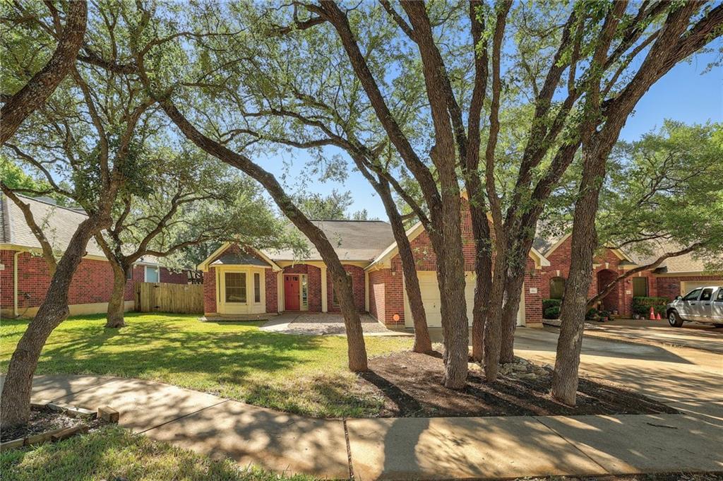 View 15821 W Dorman Dr in Meadows Brushy Creek Ph 04 15821 W Dorman Dr - front exterior - Luxury home in Meadows Brushy Creek Ph 04, Austin, TX