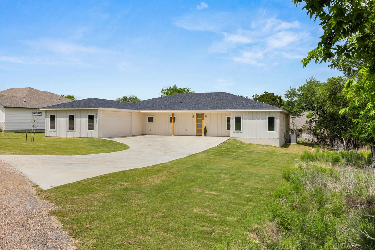 View 15896 Salado Dr in Tanglewood 15896 Salado Dr - front exterior - Luxury home in Tanglewood, Temple, TX