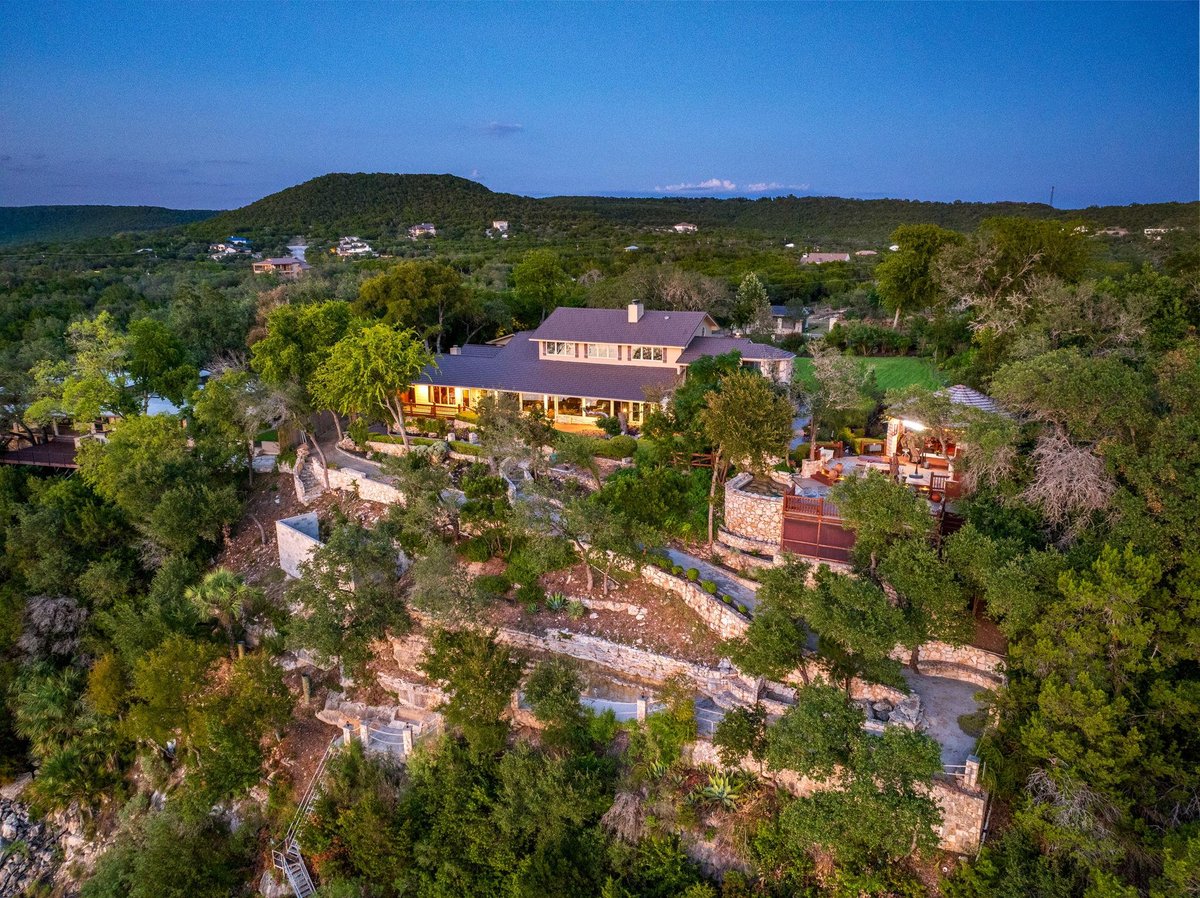 15907 Booth Cir - front exterior - Luxury home in Lake Travis 03, Volente, TX