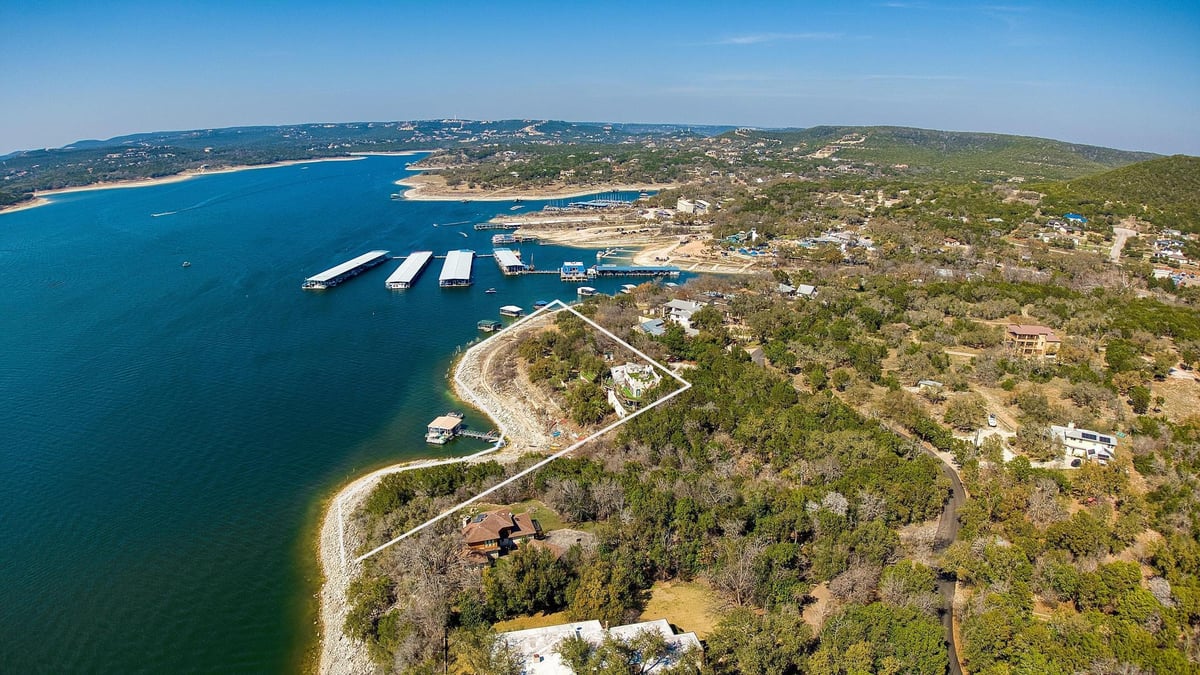 Primary bedroom at 15919 Booth Cir - Lake Travis 01, Volente, TX