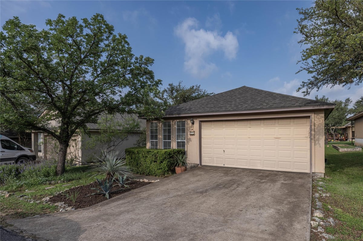 Primary bedroom at 16 Villa Meadow E - 3 bed 2 bath home