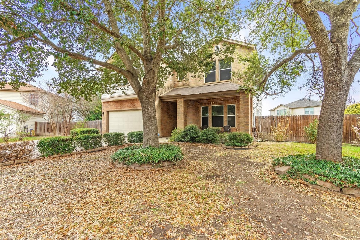 View 160 Japonica Ct in Waterleaf Ph A Sec 1 160 Japonica Ct - front exterior - Luxury home in Waterleaf Ph A Sec 1, Kyle, TX