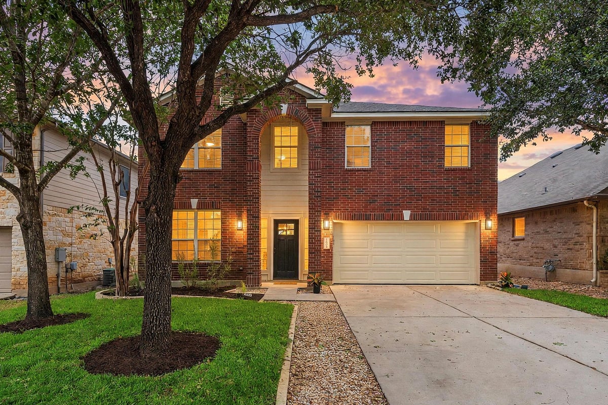 160 Wildhorse CRK - property photo 1 - Luxury home in Whispering Hollow Ph 1 Sec 1, Buda, TX