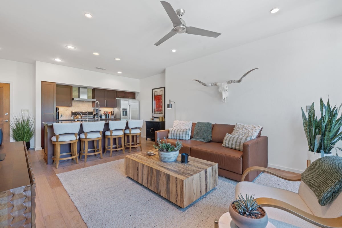 View 1600 Barton Springs RD Unit #3406 in Bartonplace Condo 1600 Barton Springs RD Unit #3406 - front exterior - Luxury home in Bartonplace Condo, Austin, TX