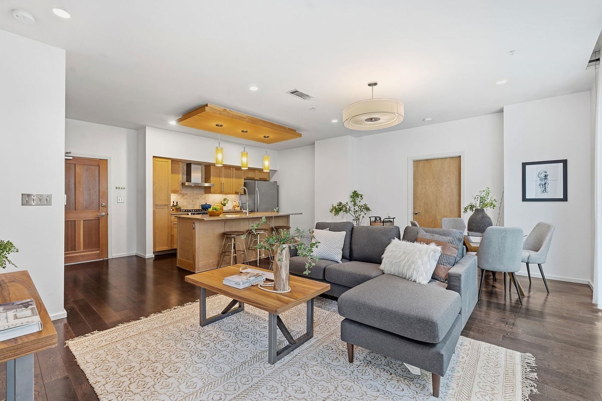 View 1600 Barton Springs Rd Unit #5103 in Bartonplace Condo 1600 Barton Springs Rd Unit #5103 - front exterior - Luxury home in Bartonplace Condo, Austin, TX