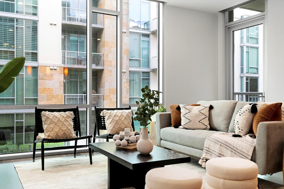 View 1600 Barton Springs RD Unit #5204 in Zilker 1600 Barton Springs RD Unit #5204, photo 1, Zilker, Austin, TX