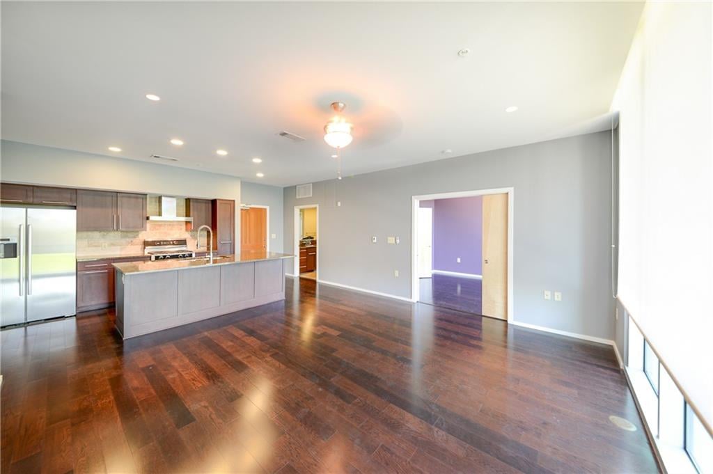 View 1600 Barton Springs RD Unit #5510 in Bartonplace Condo 1600 Barton Springs RD Unit #5510 - property photo 1 - Luxury home in Bartonplace Condo, Austin, TX