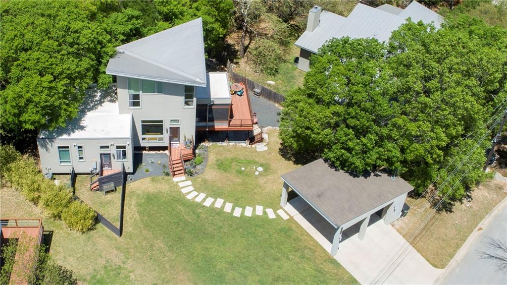 View 1600 Lipan TRL in Austin Lake Hills Sec 01 1600 Lipan TRL - property photo 1 - Luxury home in Austin Lake Hills Sec 01, Austin, TX