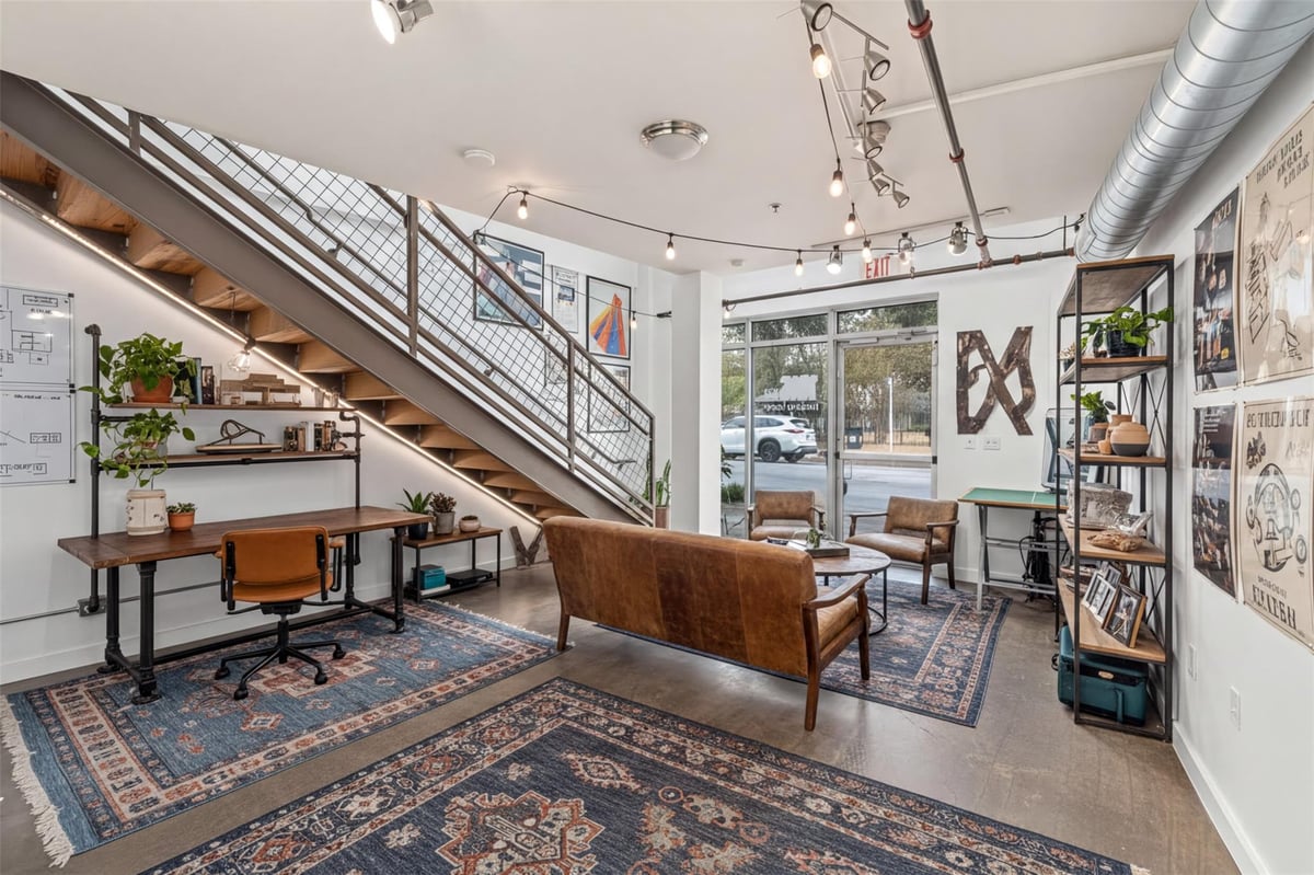 View 1601 E Cesar Chavez St Unit #106 in Waterstreet Lofts 1601 E Cesar Chavez St Unit #106 - front exterior - Luxury home in Waterstreet Lofts, Austin, TX