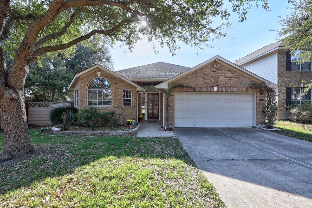 Kitchen at 1601 Lynnville Trl - 3 bed 2 bath home