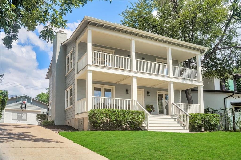 View 1602 Ethridge Ave in Pemberton Heights Sec 10 1602 Ethridge Ave - front exterior - Luxury home in Pemberton Heights Sec 10, Austin, TX