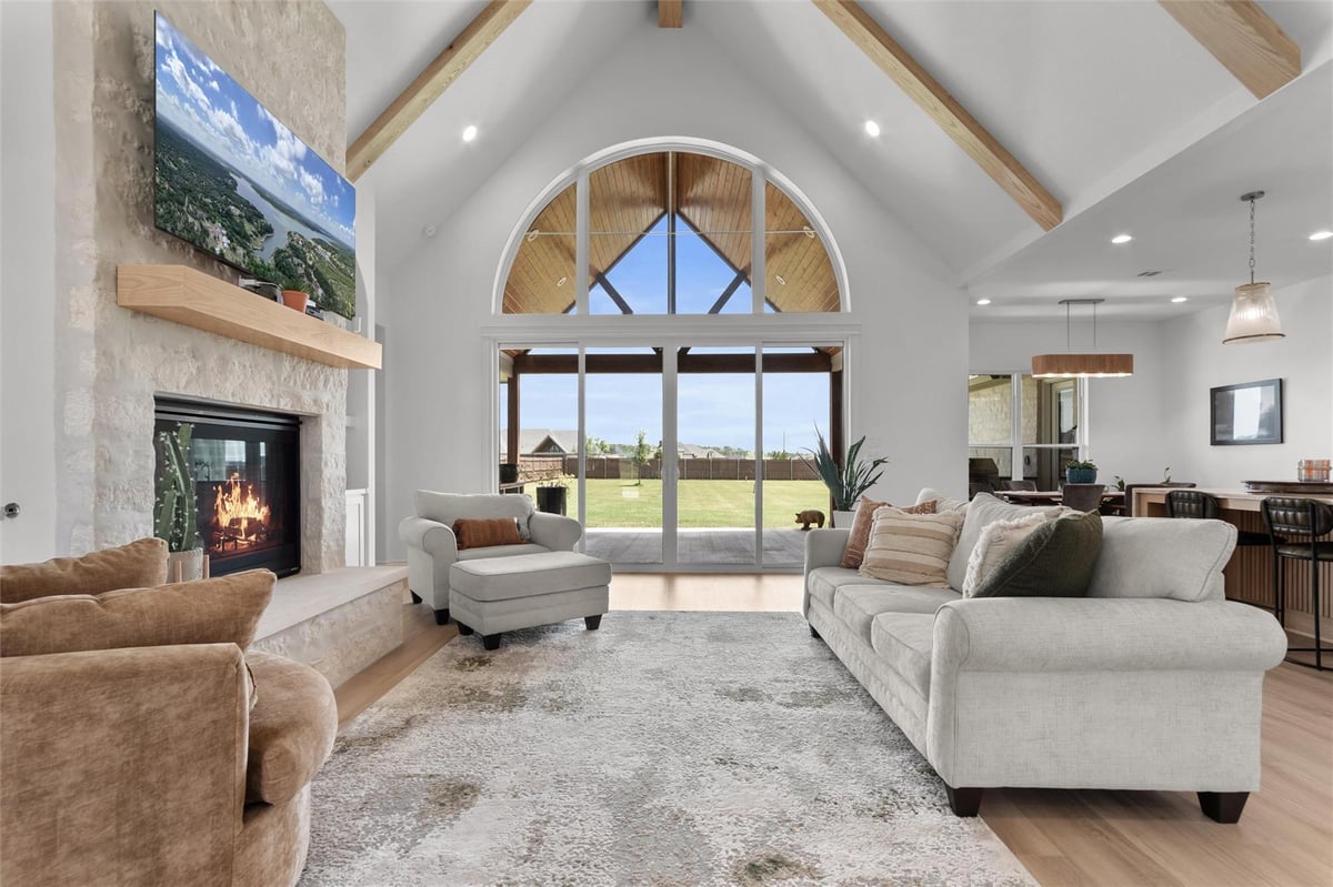 View 1602 Hunt DR in Mill Crk Mdws Ph Iii 1602 Hunt DR - property photo 1 - Luxury home in Mill Crk Mdws Ph Iii, Salado, TX