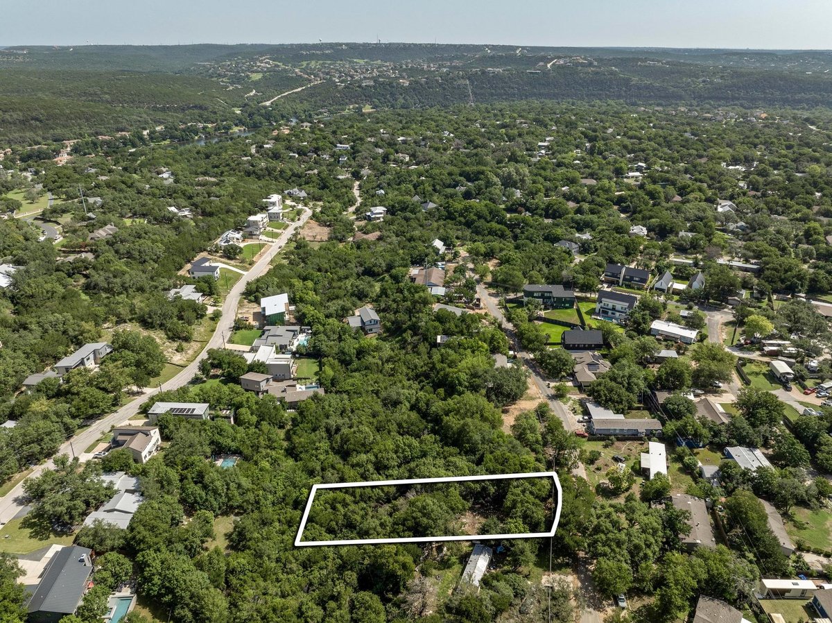 Primary bedroom at 1602 Miami Dr - Austin Lake Hills Sec 01, Austin, TX