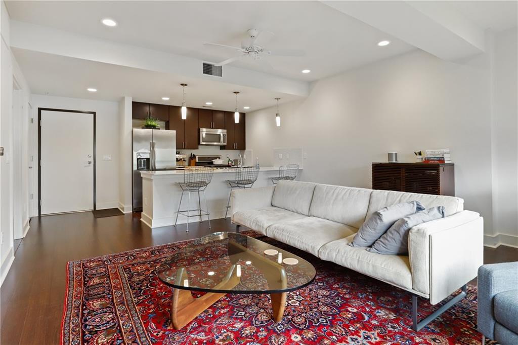 View 1603 Enfield Rd Unit #212 in Pease Place Condo 1603 Enfield Rd Unit #212 - front exterior - Luxury home in Pease Place Condo, Austin, TX