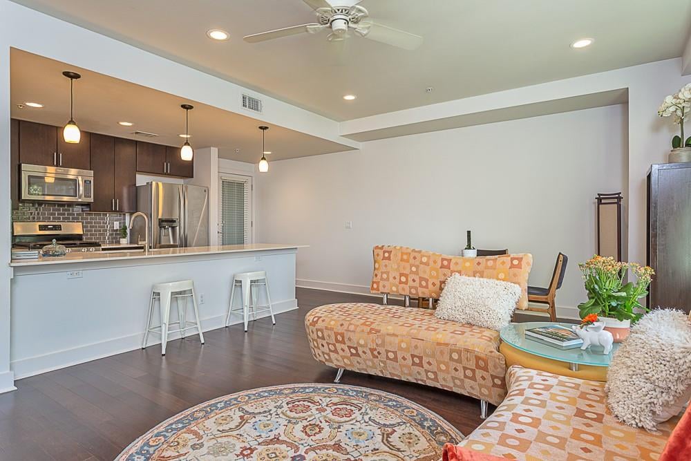 View 1603 Enfield RD Unit #215 in Pease Place Condo 1603 Enfield RD Unit #215 - front exterior - Luxury home in Pease Place Condo, Austin, TX