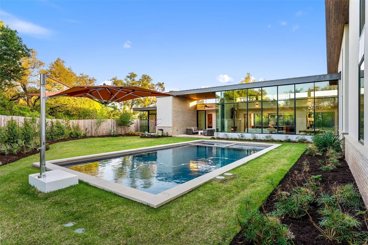 View 1604 Barclay Dr in Westlake Heights Subd 1604 Barclay Dr - pool area with 1604 Barclay Dr in Austin - Luxury home in Westlake Heights Subd, Austin, TX