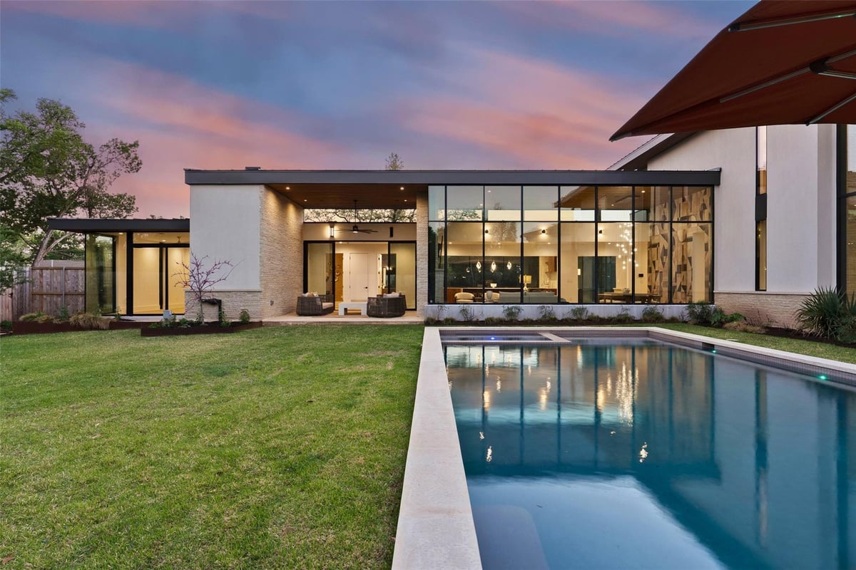 1604 Barclay Dr - front exterior - Luxury home in Westlake Heights Subd, Austin, TX