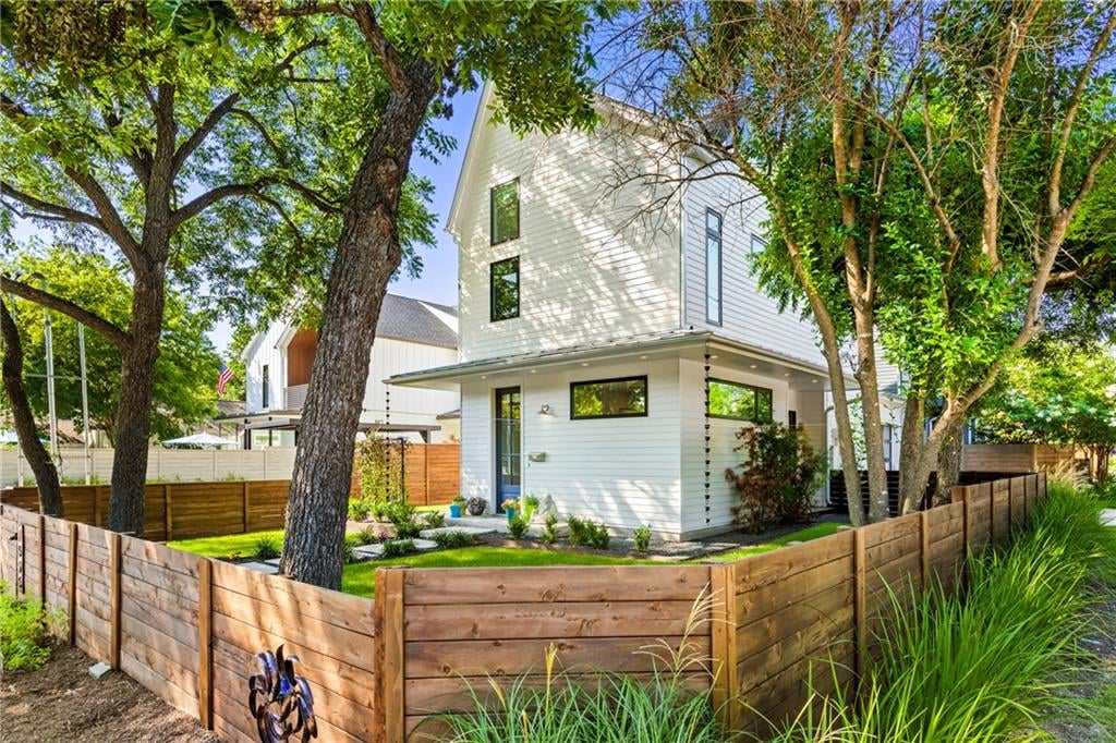 View 1605 Hether ST Unit #A in Oak Hill Add 1605 Hether ST Unit #A - front exterior - Luxury home in Oak Hill Add, Austin, TX