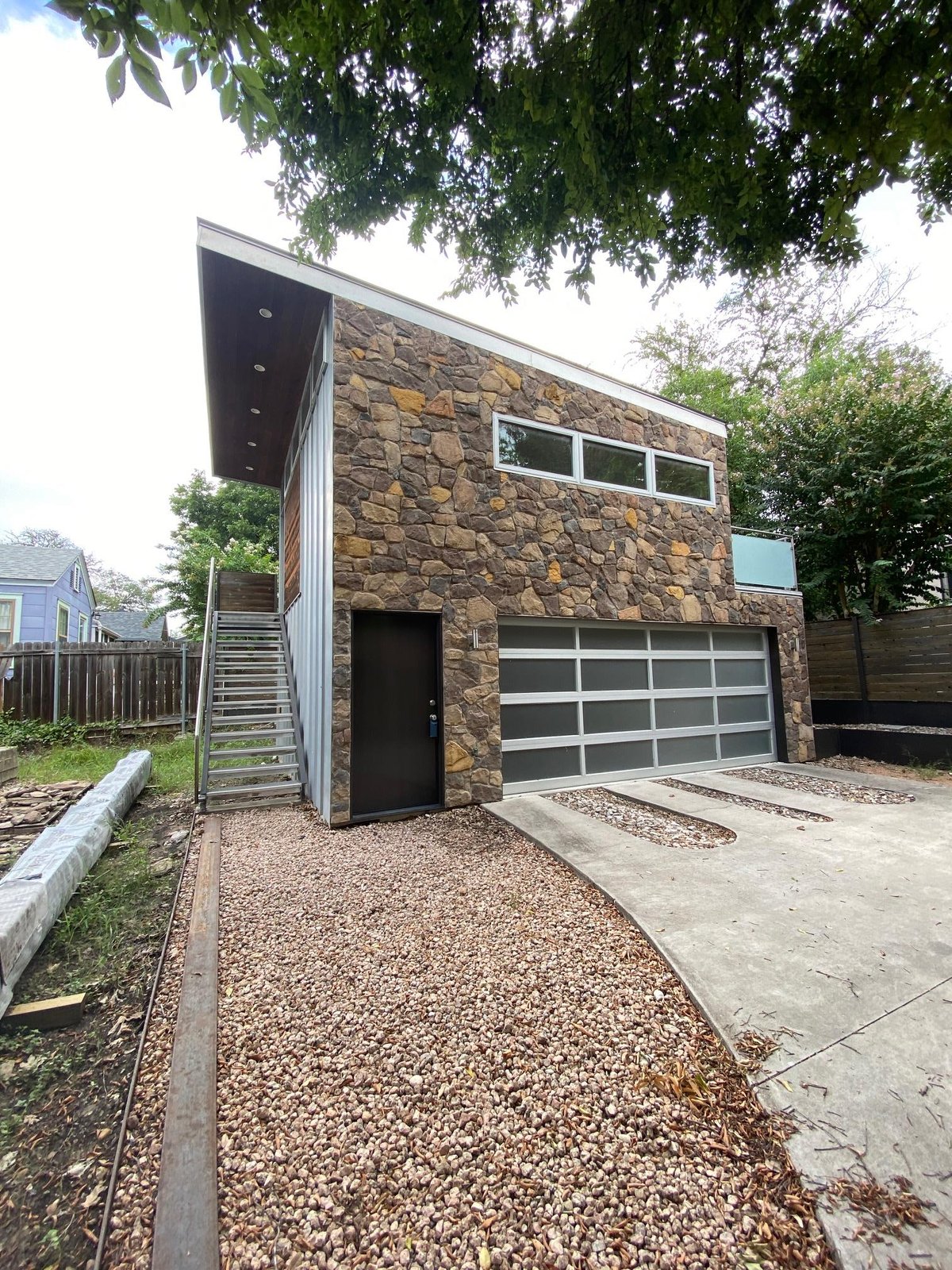 View 1605 Newfield LN Unit #B in Enfield F 1605 Newfield LN Unit #B - property photo 1 - Luxury home in Enfield F, Austin, TX