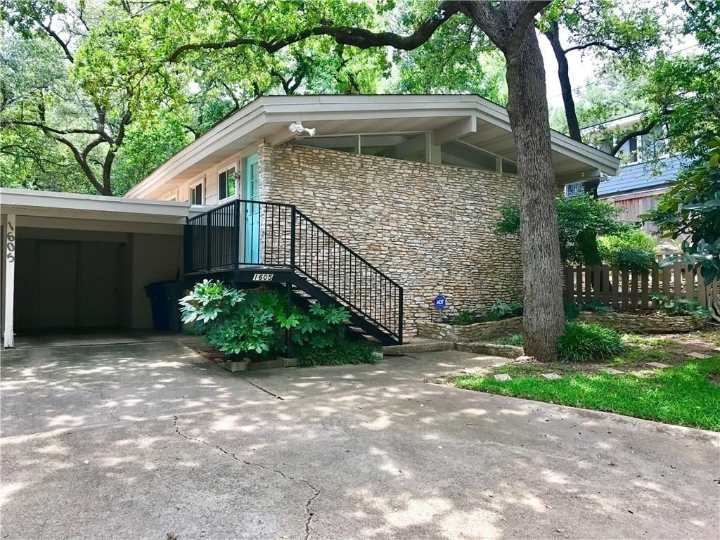 View 1605 Rockmoor Ave Unit #A in Walsh Place 1605 Rockmoor Ave Unit #A - front exterior - Luxury home in Walsh Place, Austin, TX