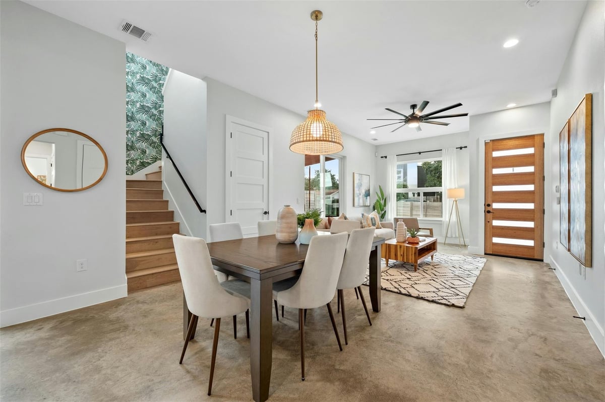 1606 Grayford DR Unit #01 - property photo 1 - Luxury home in Low Theodore Heights, Austin, TX