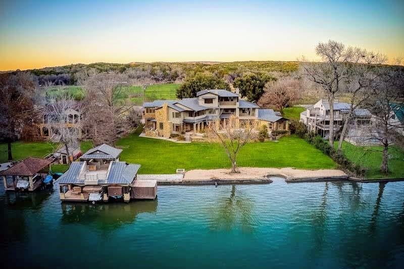 View 1607 Manana ST in Philips Ranch Add On Lake Aus 1607 Manana ST - property photo 1 - Luxury home in Philips Ranch Add On Lake Aus, Austin, TX
