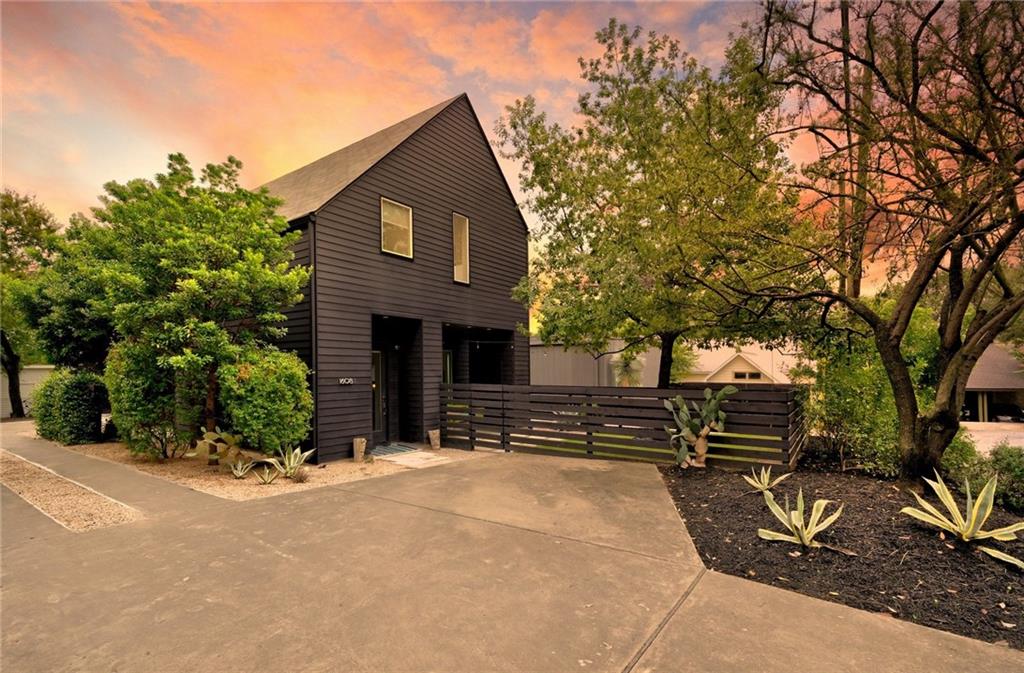 View 1608 RAVEY St Unit #A in South Lamar 1608 RAVEY St Unit #A - front exterior - Luxury home in South Lamar, Austin, TX