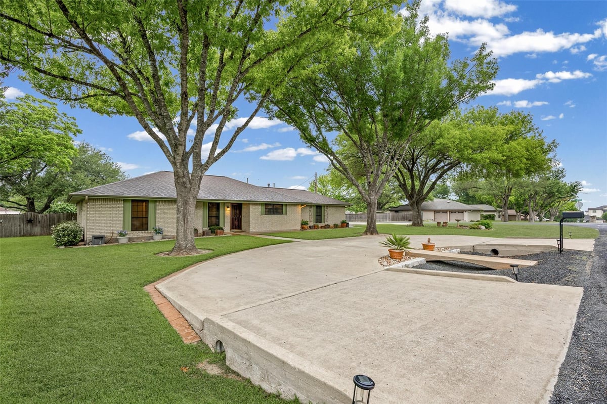 Primary bedroom at 1608 Samoa Ct - 3 bed 2 bath home