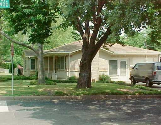 View 1608 W 34th St in GLENVIEW ADDN 1608 W 34th St - property photo 1 - Luxury home in GLENVIEW ADDN, Austin, TX