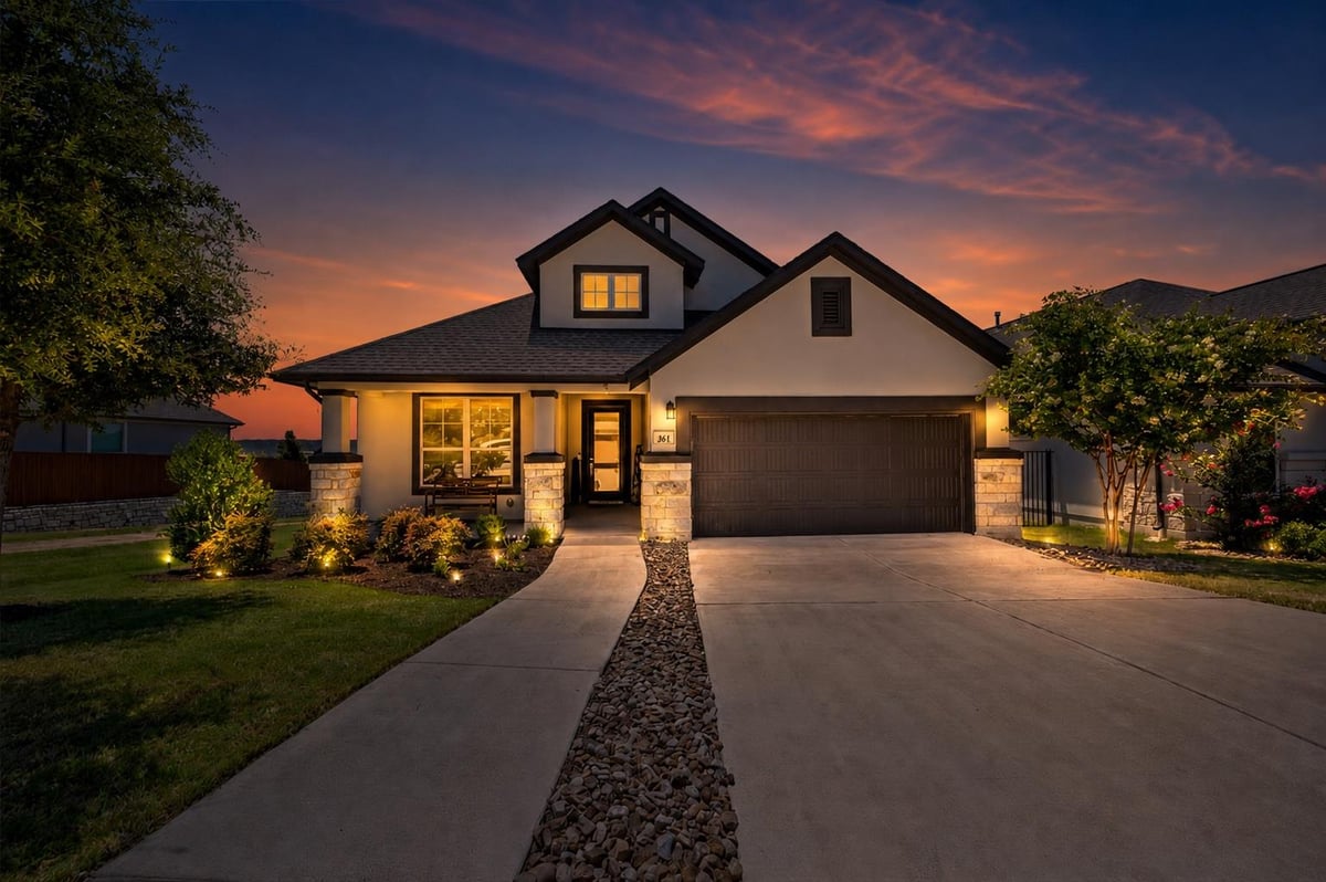 161 Palio Pl - front exterior - Luxury home in Rancho Sienna, Georgetown, TX