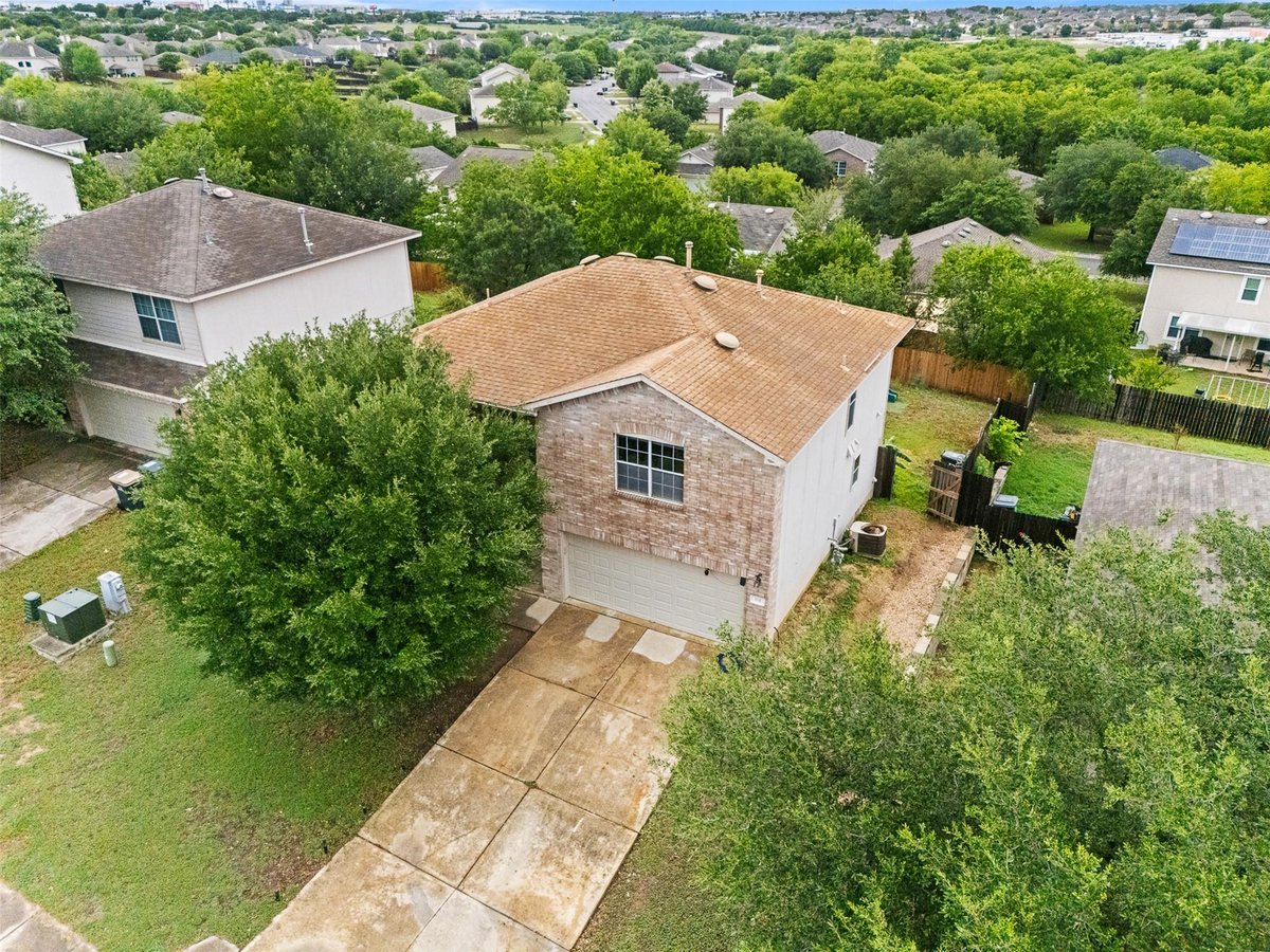 View 161 Prairie Verbena DR in Indian Paintbrush Ph 3 161 Prairie Verbena DR - property photo 1 - Luxury home in Indian Paintbrush Ph 3, Kyle, TX