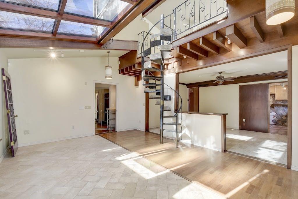 View 1610 Bauerle Ave in West End Add 1610 Bauerle Ave - property photo 1 - Luxury home in West End Add, Austin, TX