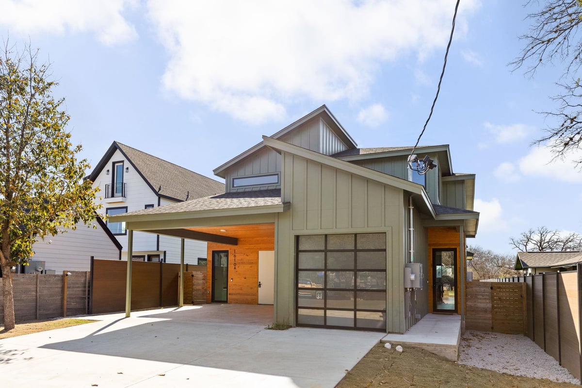 Primary bedroom at 1610 Harvey St Unit #1 - 3 bed 2 bath home
