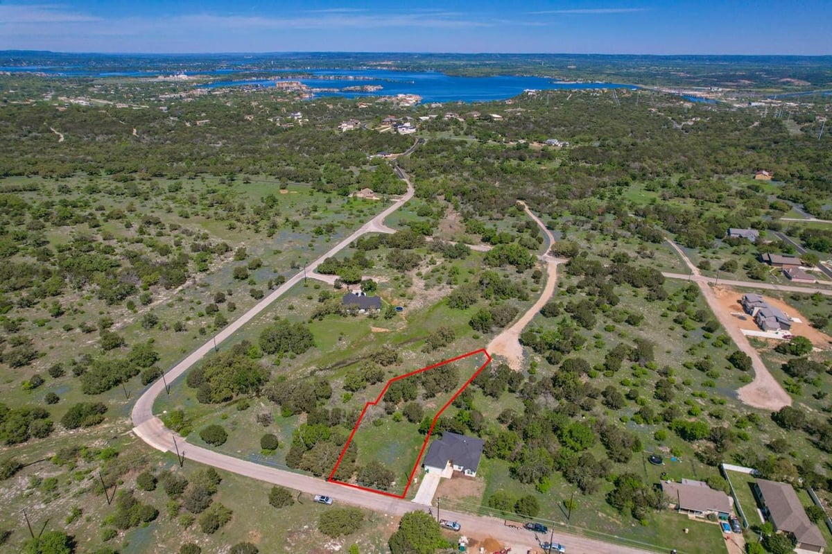1612 White Tail - front exterior - Luxury lot in Horseshoe Bay South, Horseshoe Bay, TX