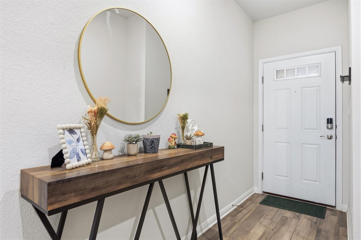 Primary bedroom at 162 El Capitan Loop - 4 bed 2 bath home