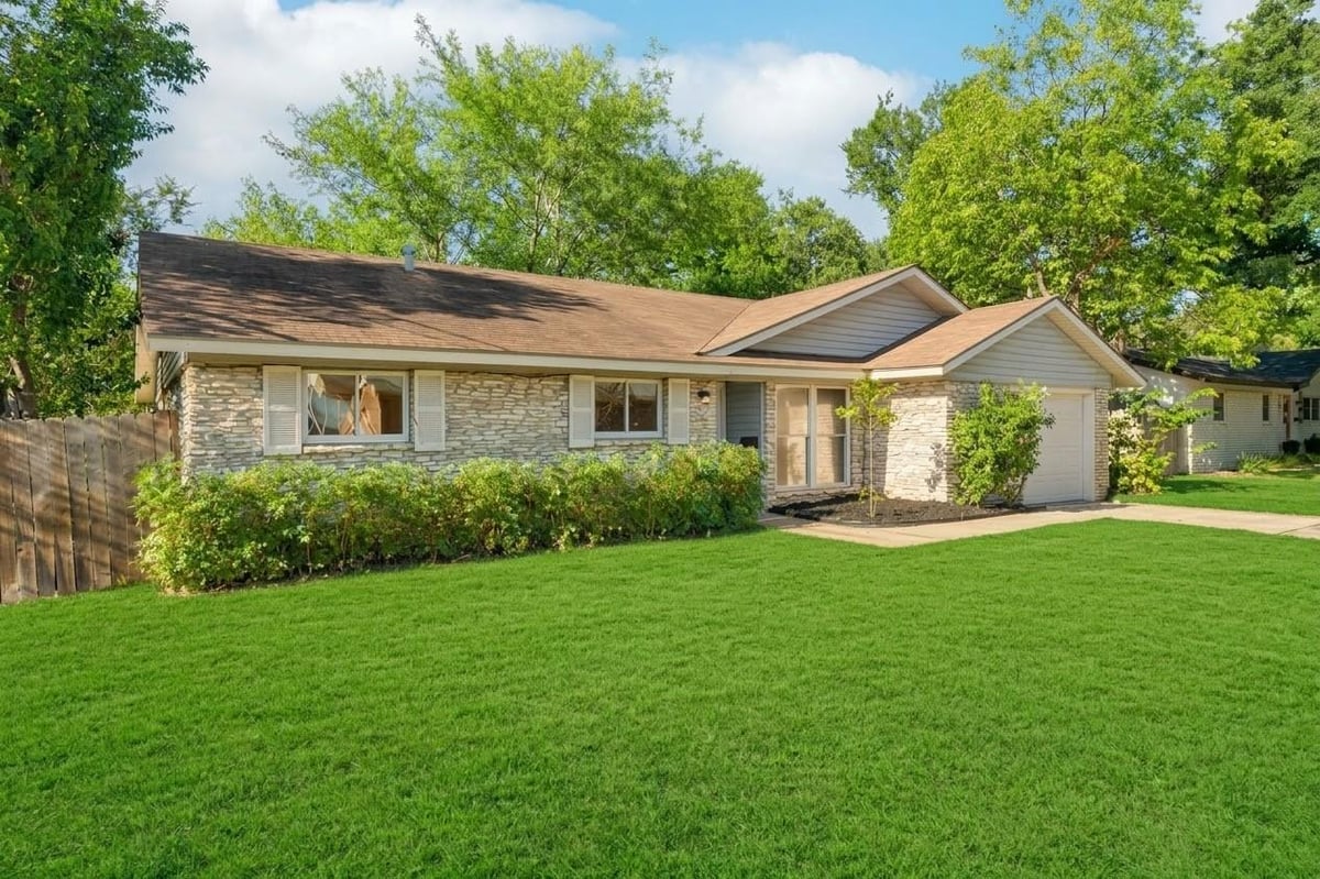 View 1621 Wheless LN in Austin 1621 Wheless LN, photo 1 of 25, Austin, Austin, TX
