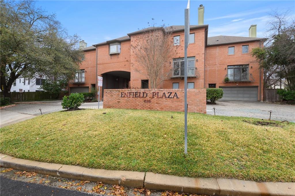 View 1626 Palma PLZ Unit #5 in Enfield Plaza Condo 1626 Palma PLZ Unit #5 - property photo 1 - Luxury home in Enfield Plaza Condo, Austin, TX