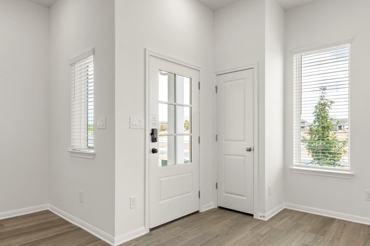 Primary bedroom at 1628 Esplanade Pkwy - 3 bed 2 bath home