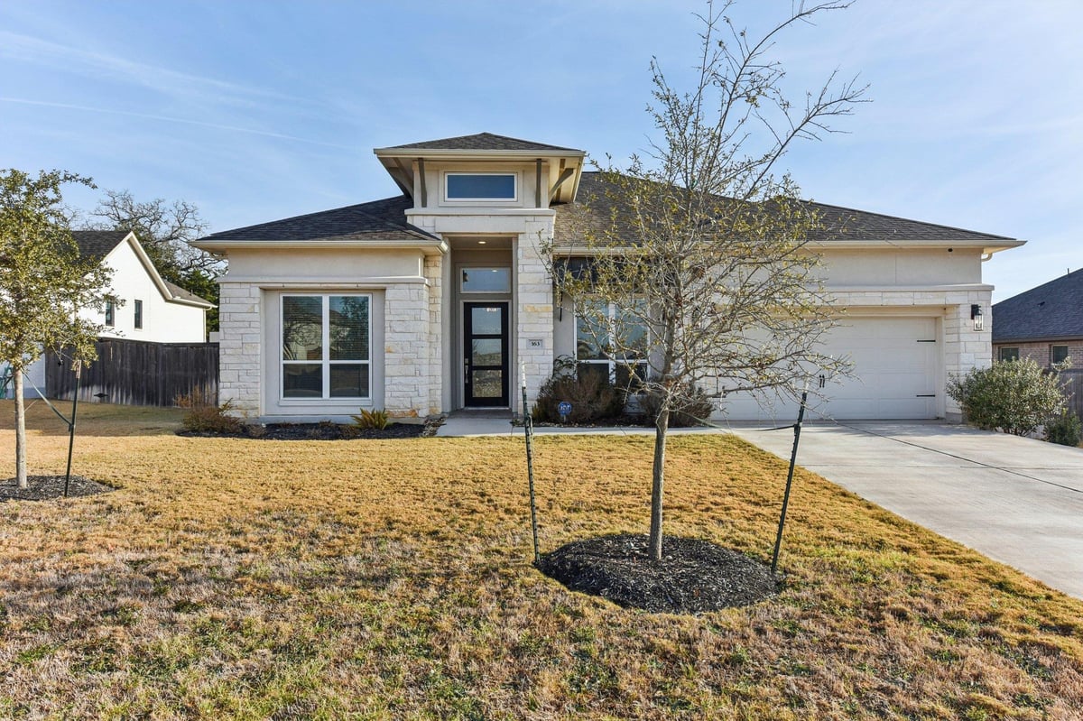 View 163 Kellogg Ln in The Colony 163 Kellogg Ln - front exterior - Luxury home in The Colony, Bastrop, TX