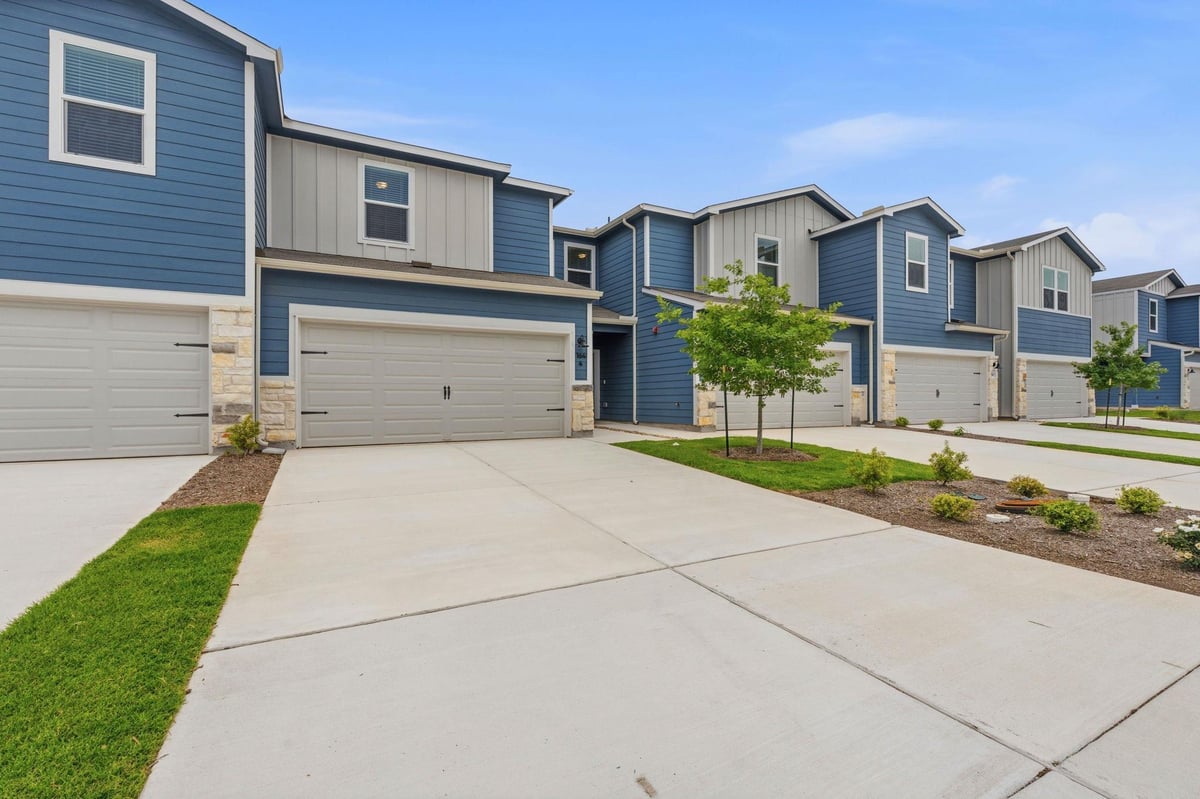 View 164 Cinnabar LN Unit #4 in Kyle 164 Cinnabar LN Unit #4, photo 1, Kyle, Kyle, TX