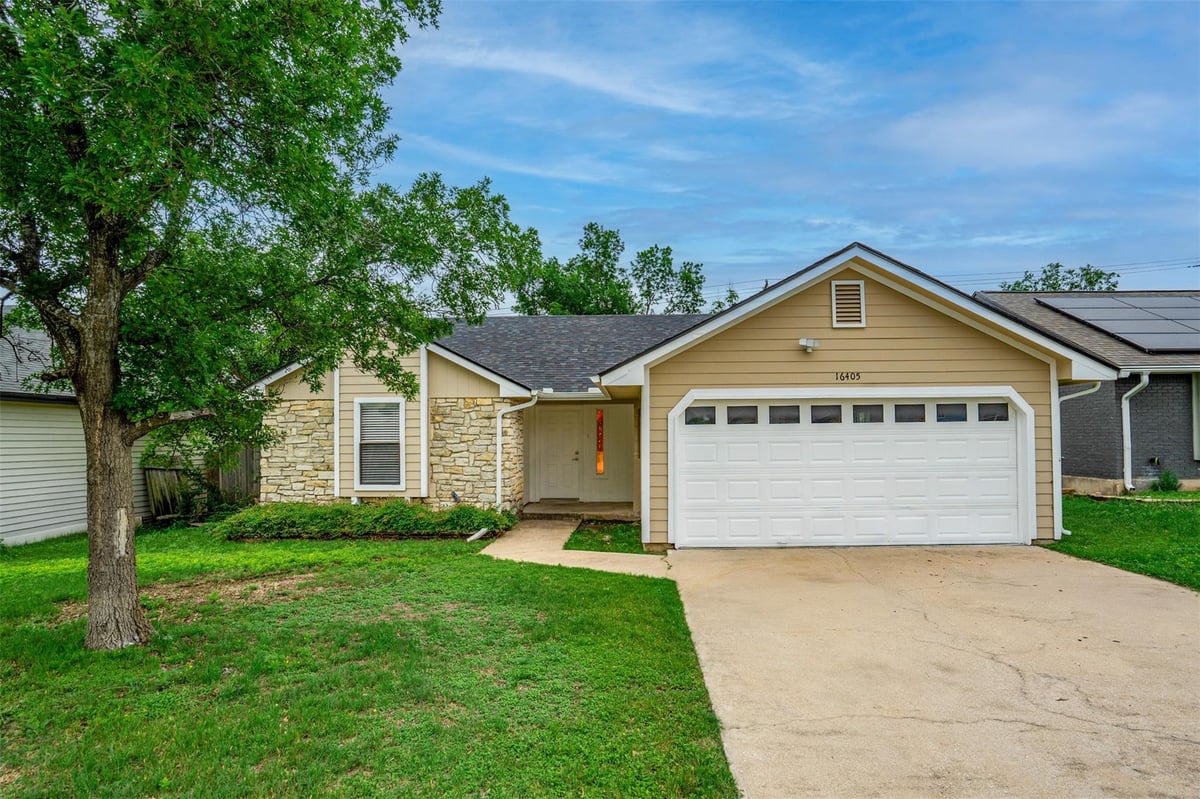 View 16405 Edgemere Dr in Windermere 16405 Edgemere Dr - front exterior - Luxury home in Windermere, Pflugerville, TX