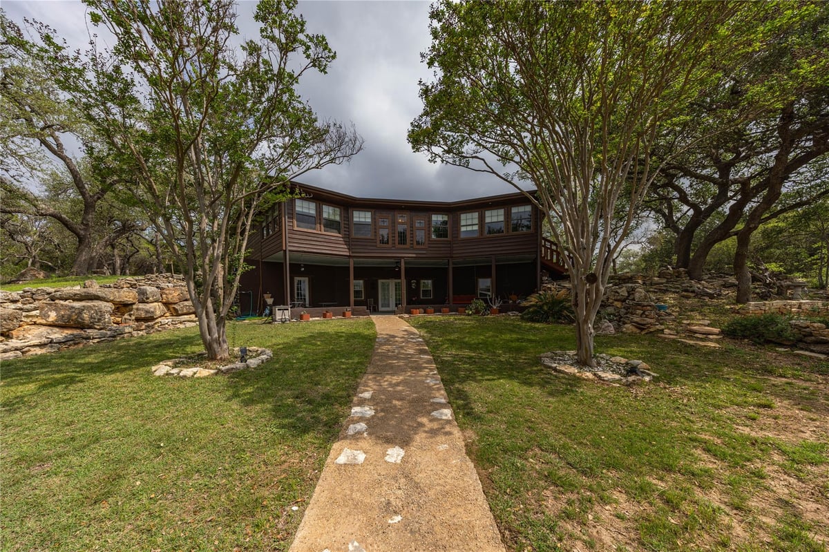 Living area at 1645 Agarita Dr - 4 bed 3 bath home